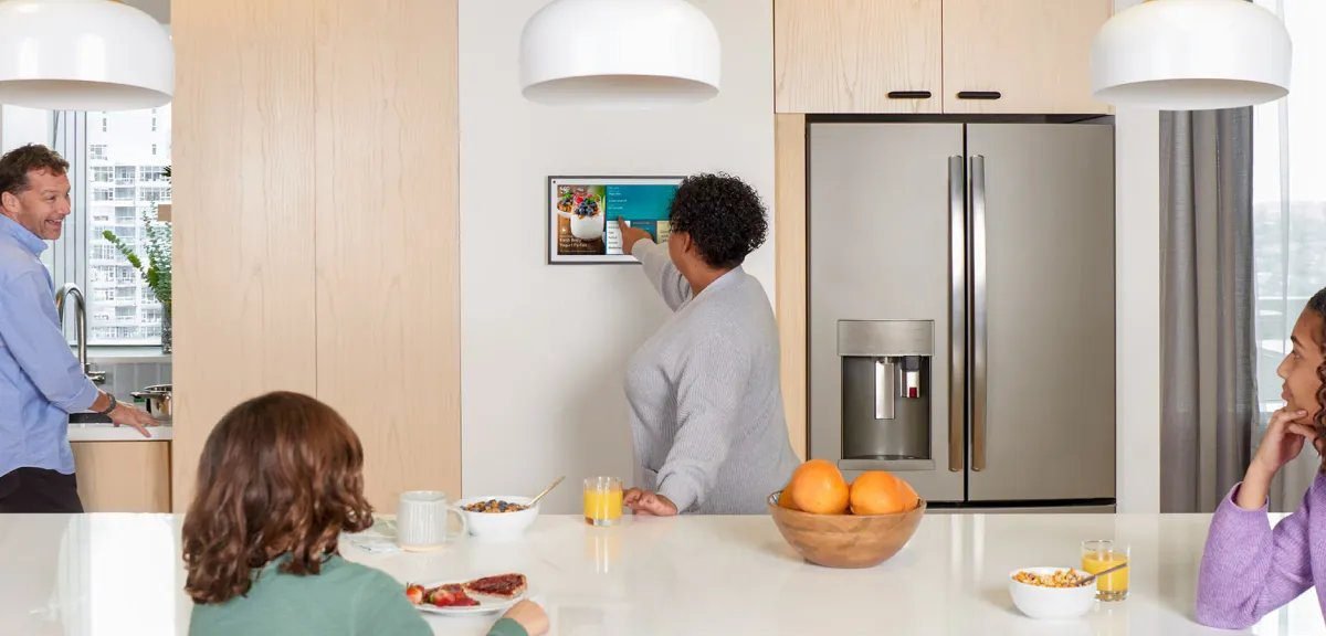 Echo Show 15 integra agenda, listas e fotos para simplificar a rotina familiar - Imagem do artigo