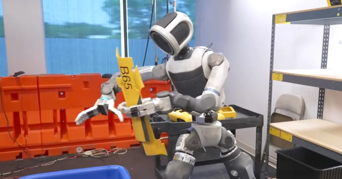 Atlas recebe IA avançada e executa tarefas complexas sem programação extra - Imagem do artigo