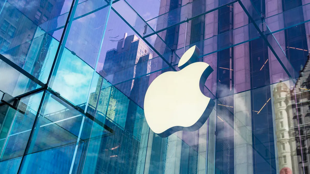 iPhone dobrável deve chegar em 2026 com quatro câmeras e Touch ID - Imagem do artigo