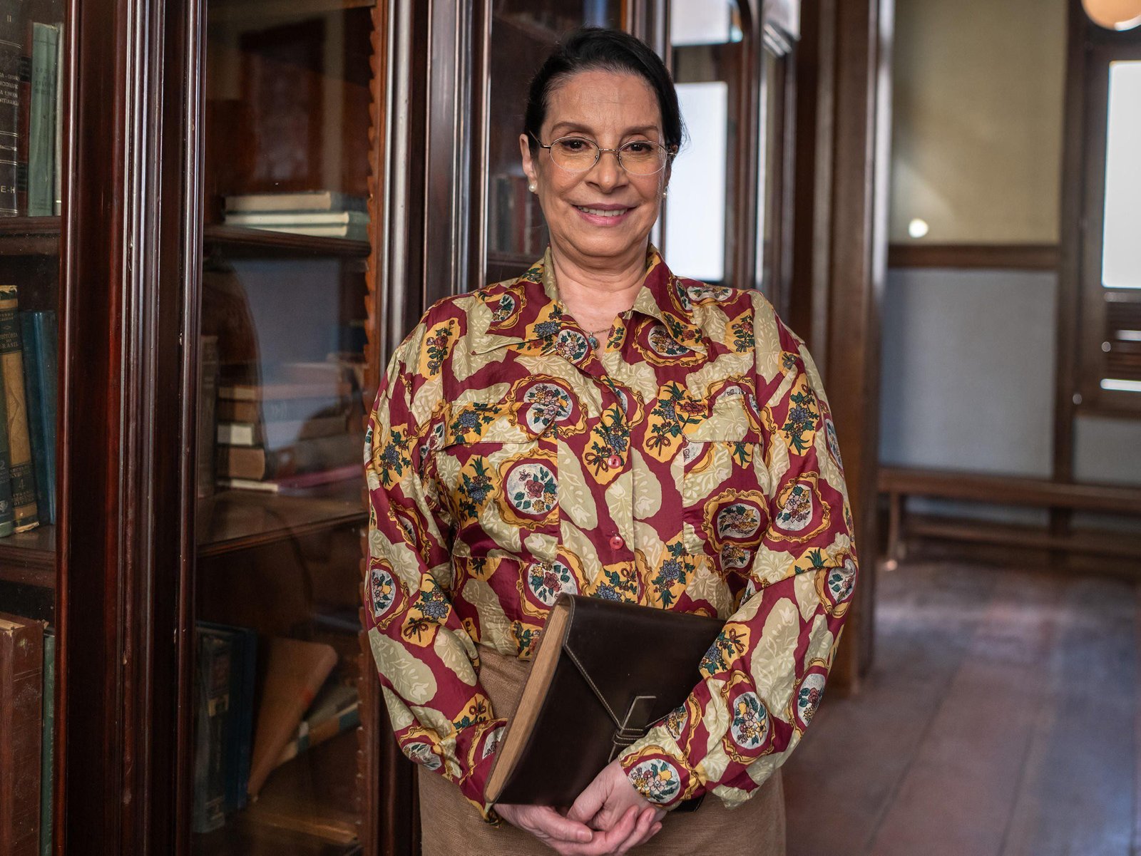 Bia Nunnes retorna às novelas em Êta Mundo Melhor! e comemora recepção calorosa - Imagem do artigo