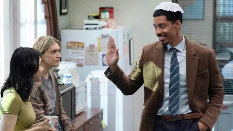 Série “The Paper” dá liberdade criativa ao elenco e repete fórmula de sucesso de The Office - Imagem do artigo original