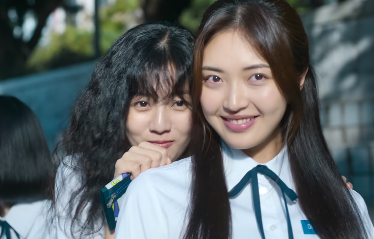 Netflix revela Amor Enrolado: Shin Eun-soo e Gong Myung estrelam romance ambientado nos anos 90 - Imagem do artigo