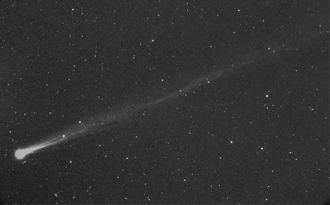 Cometa interestelar 3I/ATLAS escapa de possível rajada de plasma solar e intriga astrônomos - Imagem do artigo