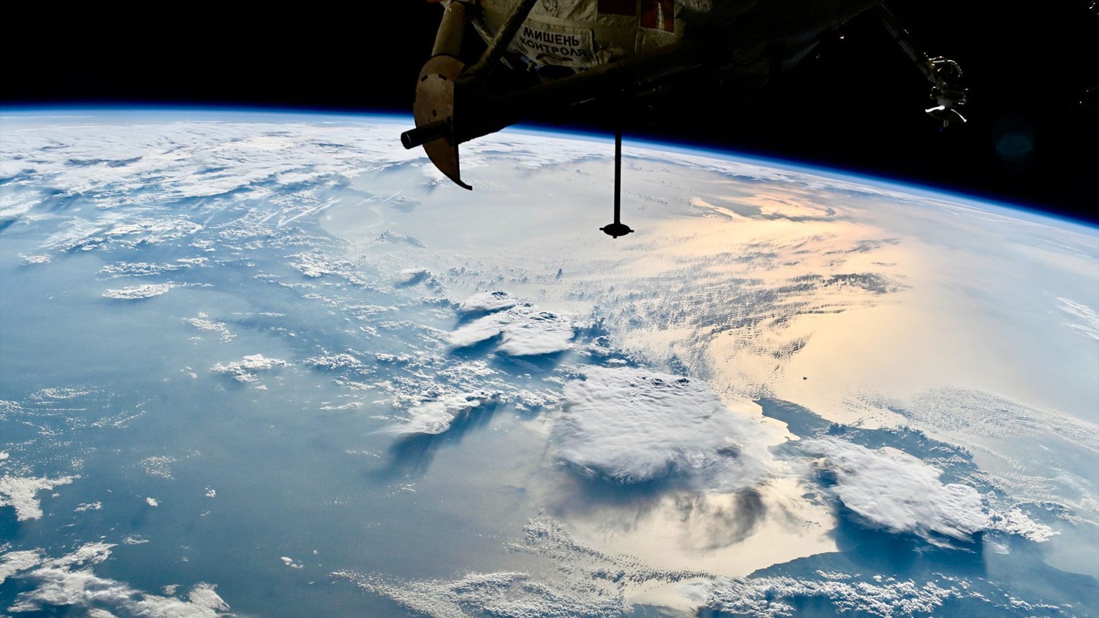 Governo dos EUA paralisa, mas astronautas seguem trabalhando na Estação Espacial - Imagem do artigo original