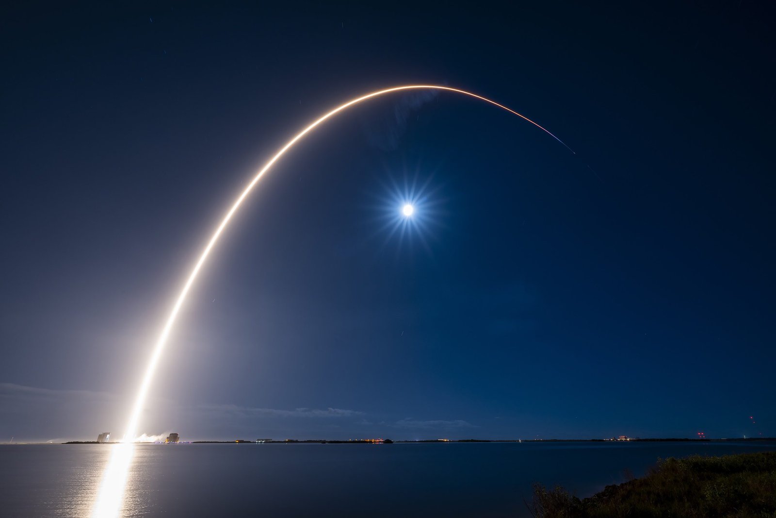 FAA restringe horário de lançamentos espaciais comerciais durante paralisação nos EUA - Imagem do artigo