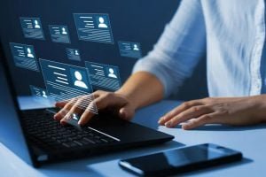 OpenAI assume US$ 1,4 trilhão em data centers e corre para sustentar expansão - Imagem do artigo