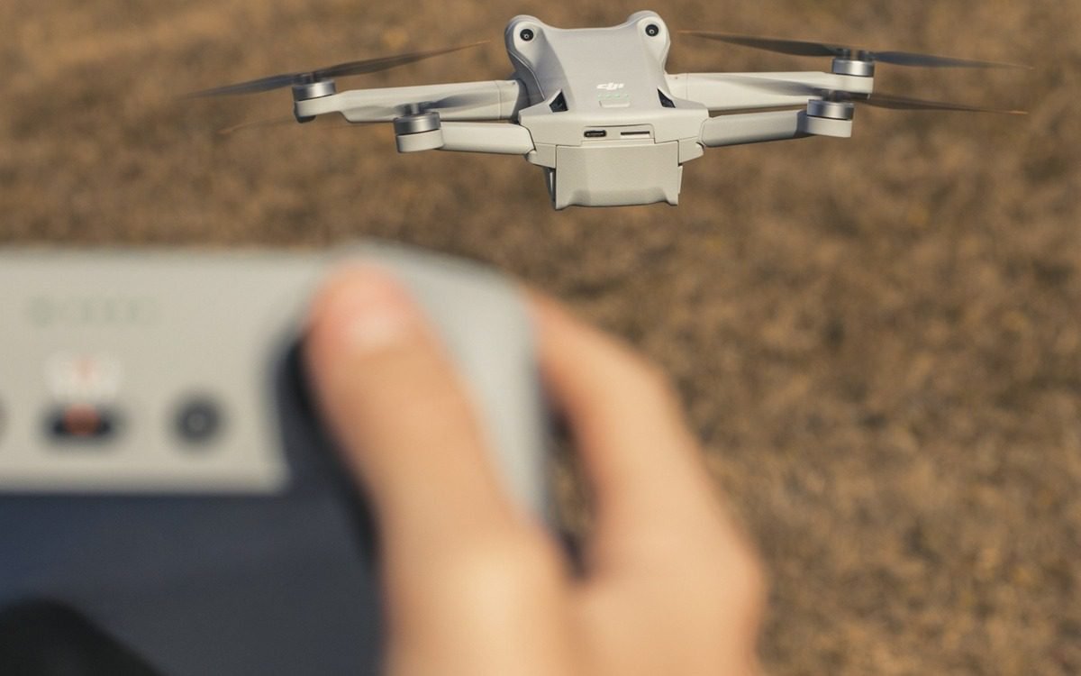 Novas regras para drones: entenda o que muda, prós, contras e como voar sem erro - Imagem do artigo original